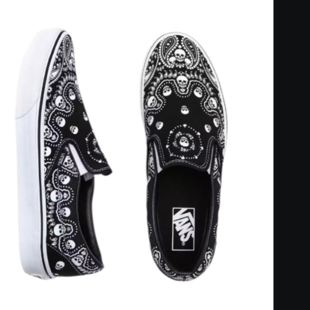 Vans Black and White Skull Bandana Slip-On Shoes - Picture 3 of 11